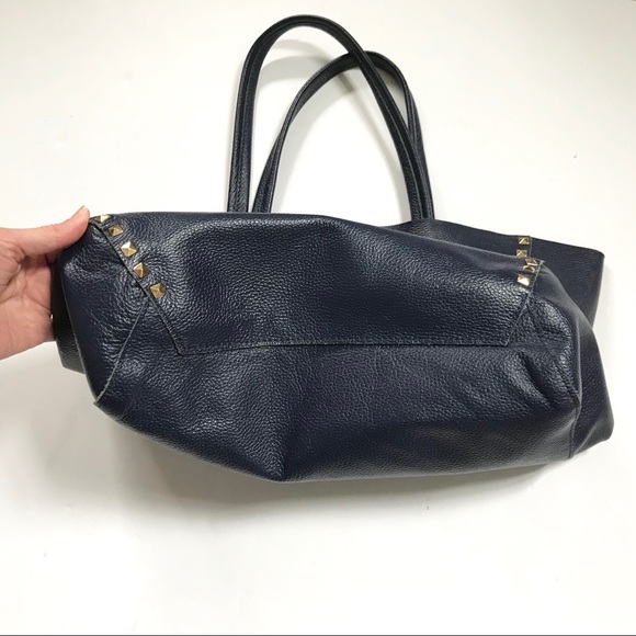 Danielle Stevens Vincenza Navy Leather Tote Bag - Picture 8 of 8